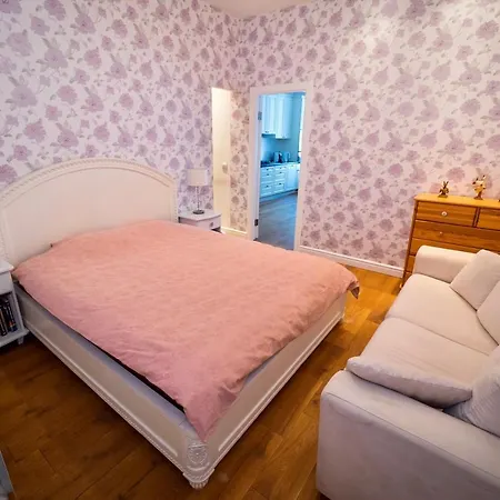 Uus Old Town Апартаменты